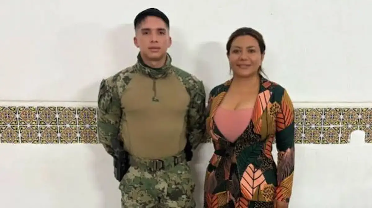 Entre revocación y boda: alcaldesa de Acatlán se casa en medio de tensión política