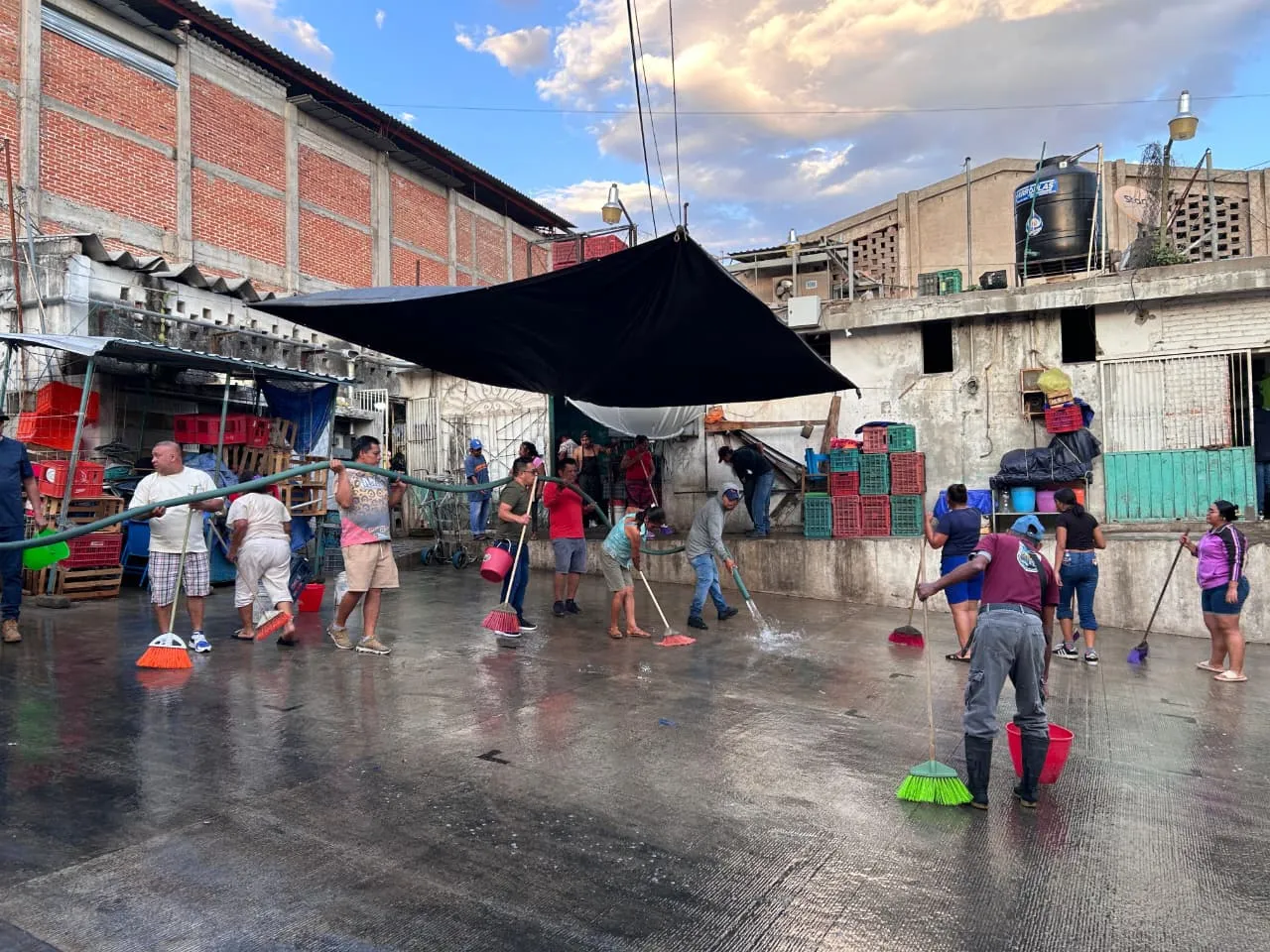 En Acatlán la limpieza del municipio es prioridad para el ayuntamiento