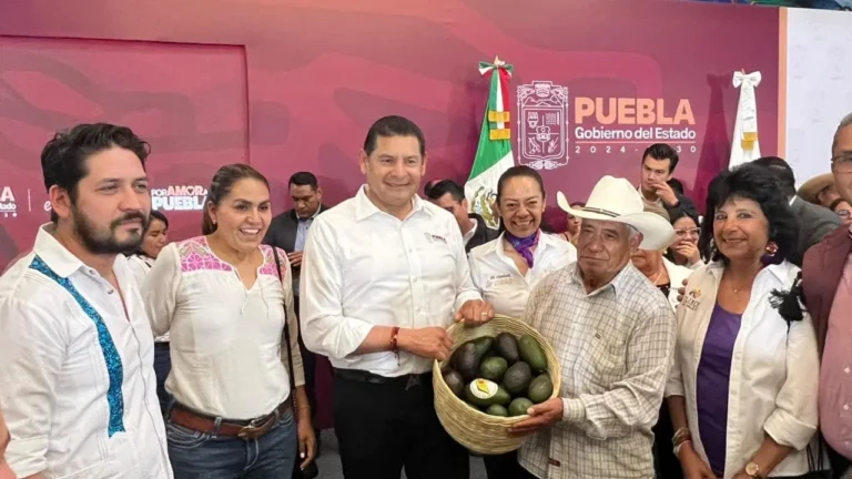 ATLIXCO, SEDE DE LA MAÑANERA ESTATAL Y JORNADA DE ATENCIÓN CIUDADANA ENCABEZADA POR ARIADNA AYALA
