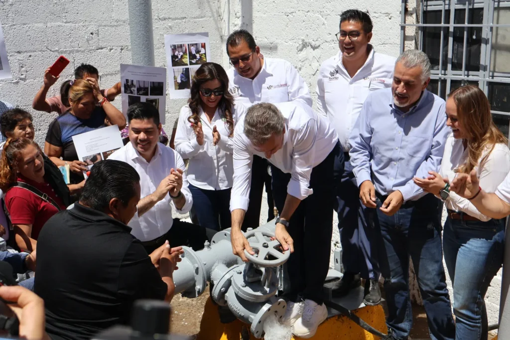 Con el respaldo de Pepe Chedraui, Jez Alcalá recupera el acceso al agua potable con rehabilitación de pozo en San Pablo Xochimehuacan