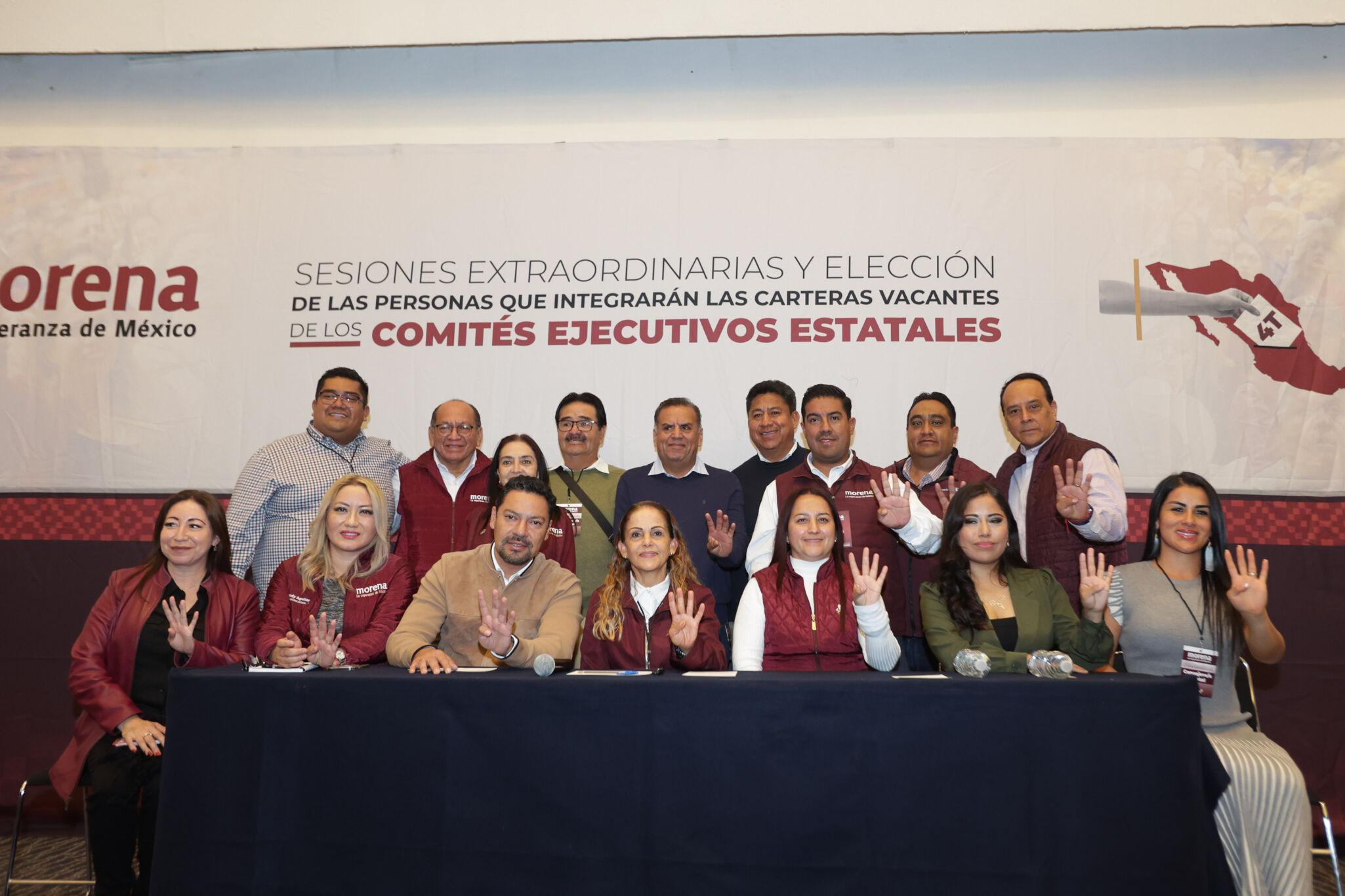 Permanecerá Olga Romero como dirigente estatal de Morena