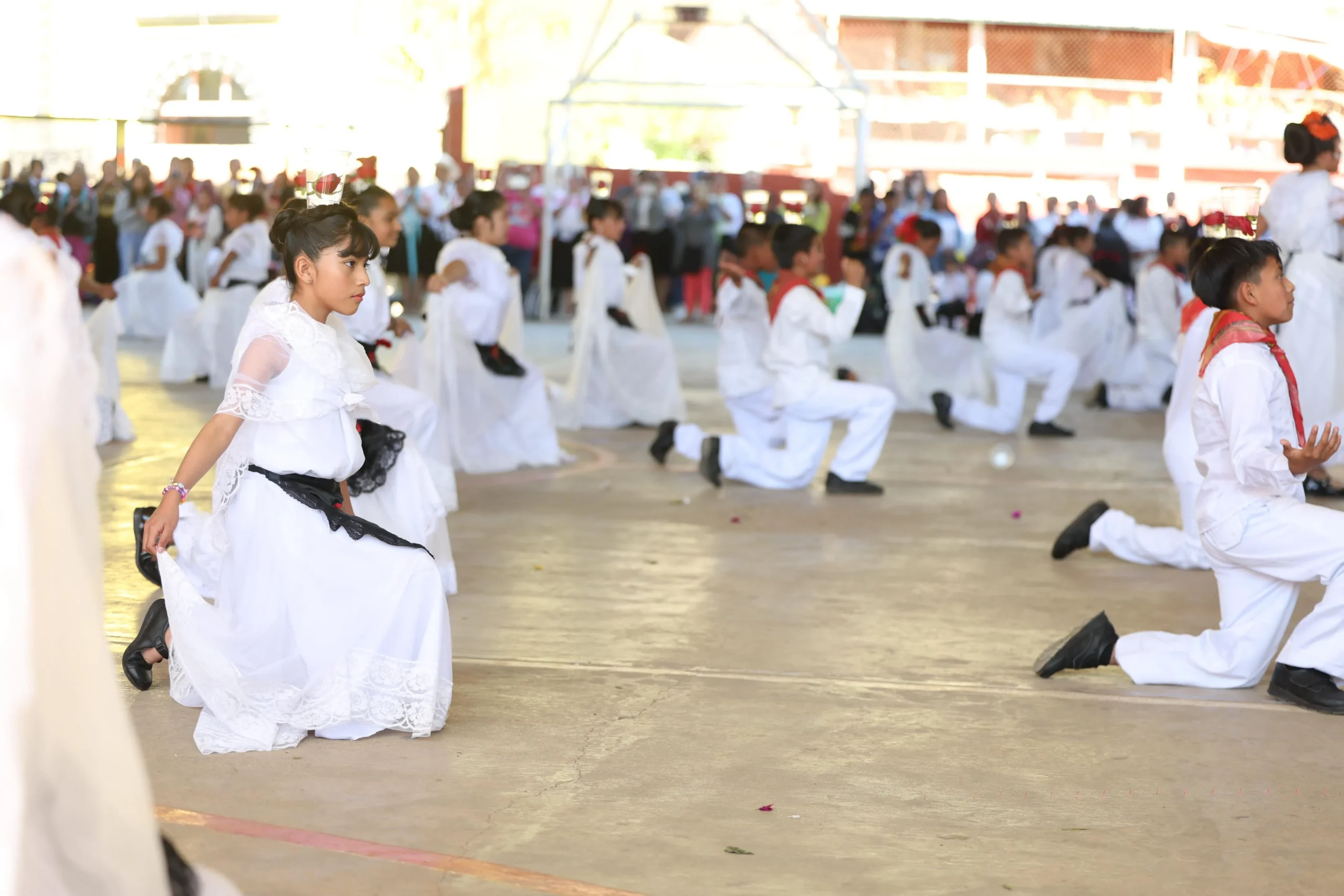 Zacatlán conmemora el Día de la Lengua Materna: “ser bilingüe es una regalo de nuestra cultura”, afirma Bety Sánchez