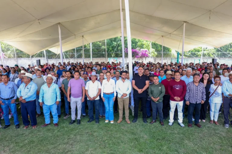 Ariadna Ayala brinda apoyo histórico al campo, productores y comunidades con entrega de maquinaria para Atlixco