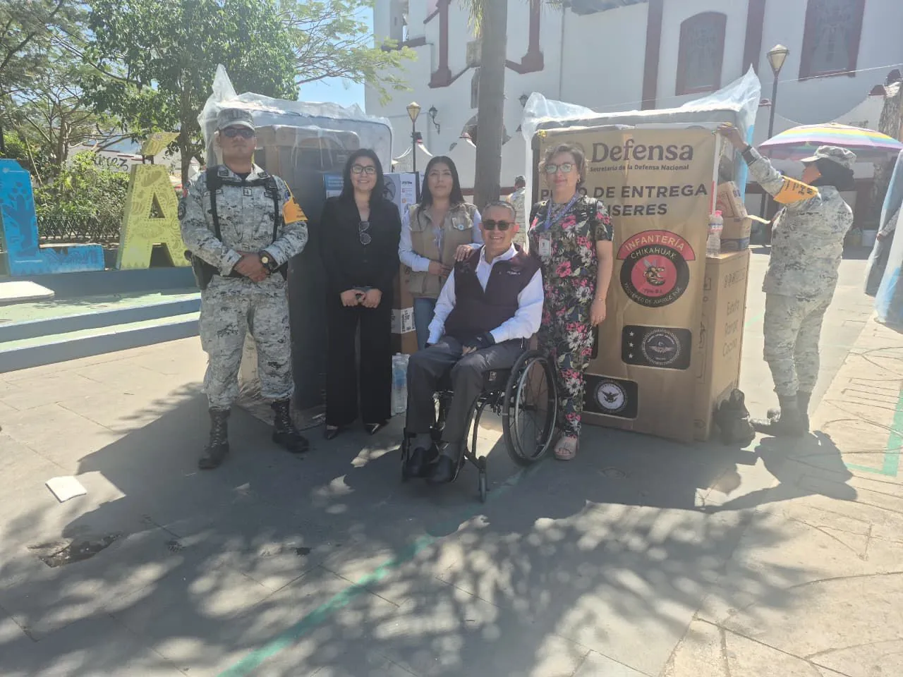 Familias de la sierra norte reciben apoyos federales por contingencia