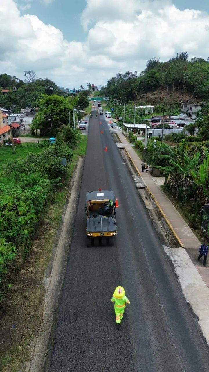 Centro SICT Puebla interviene la “Curva del Millón” para reforzar la seguridad vial en la carretera Teziutlán–Nautla