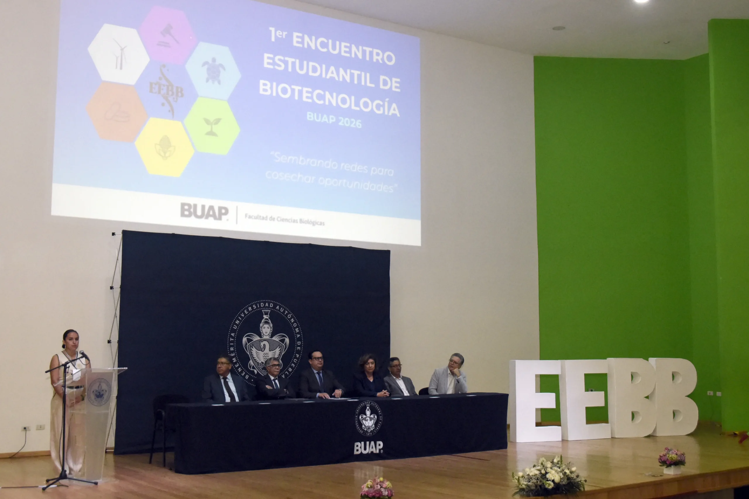 Celebra BUAP el Primer Encuentro Estudiantil de Biotecnología