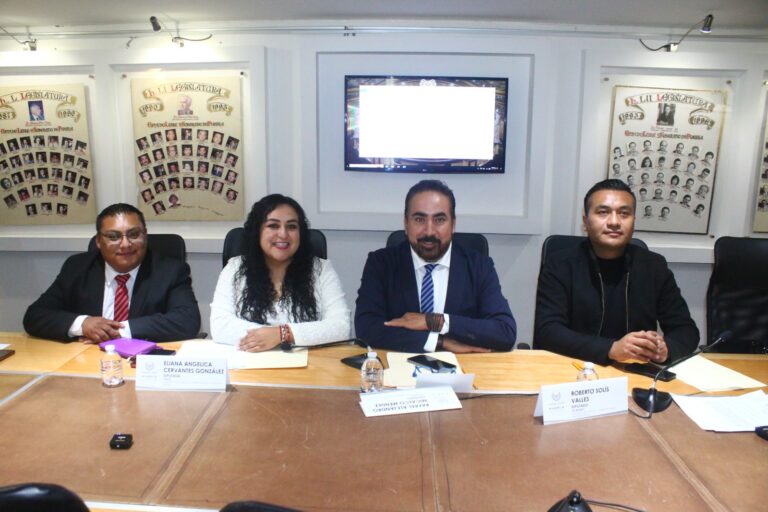 Congreso-de-Puebla-trabajadoras-del-hogar-IMSS