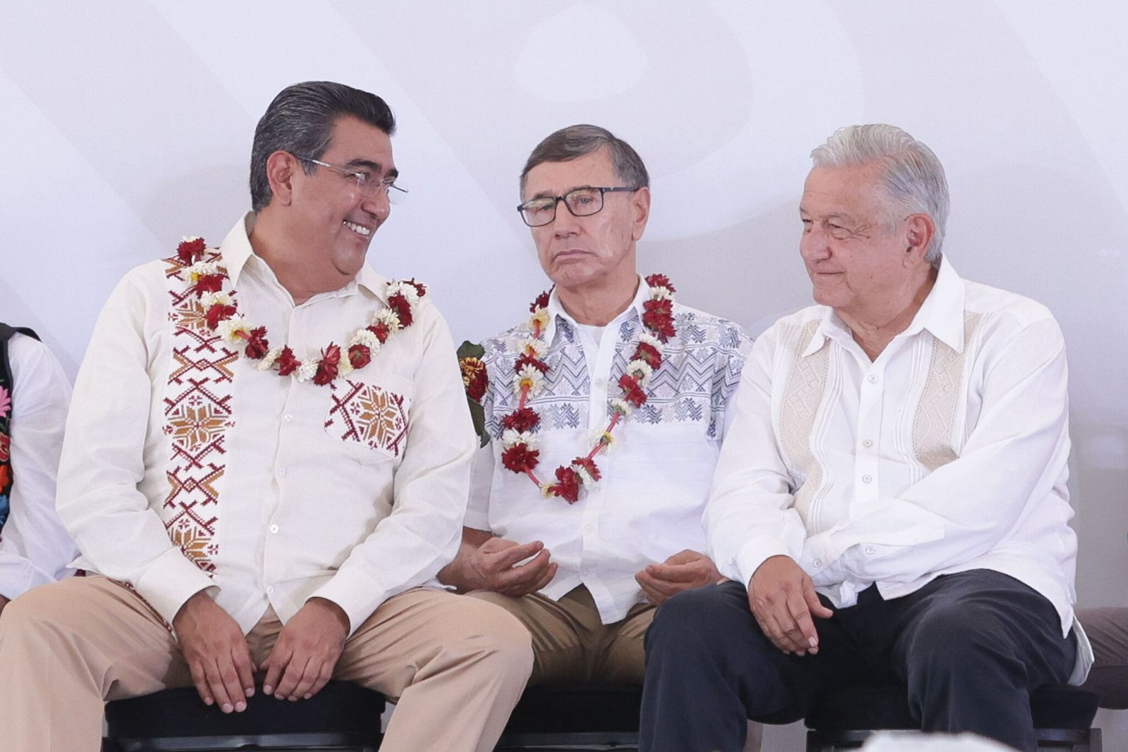 IMSS-Bienestar-AMLO-Puebla-Sergio-Salomón