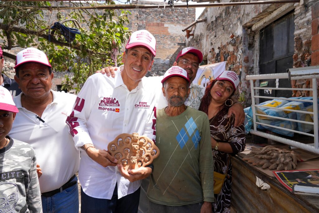 Pepe Chedraui celebra los 493 años de la fundación de Puebla en el Barrio de La Luz y mantiene su compromiso de trabajar por ella