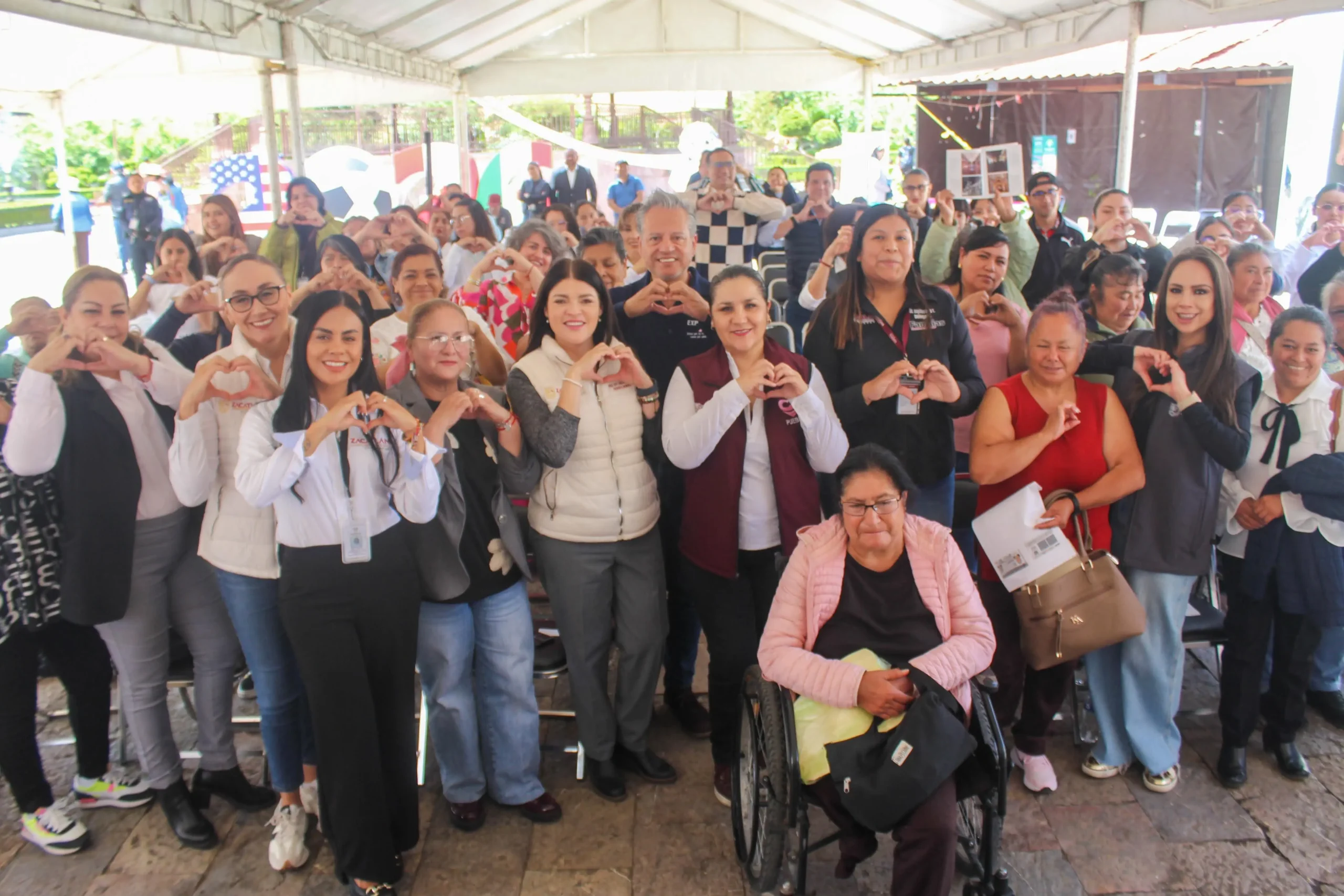 En Zacatlán arranca la Jornada DIF Explórate “Todo el año en Rosa”; se llevará a todo el Estado