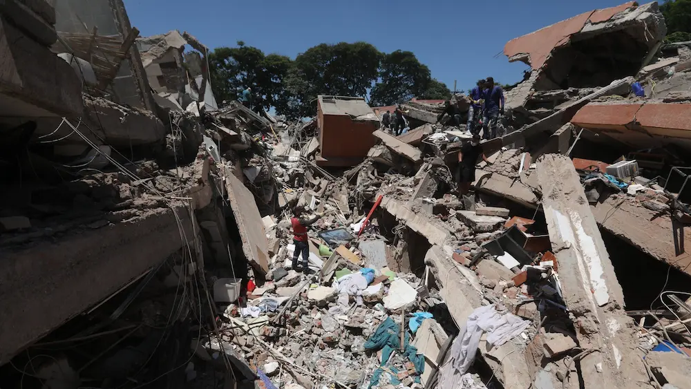 Terremoto de Colombia cobra la vida de dos mexicanos