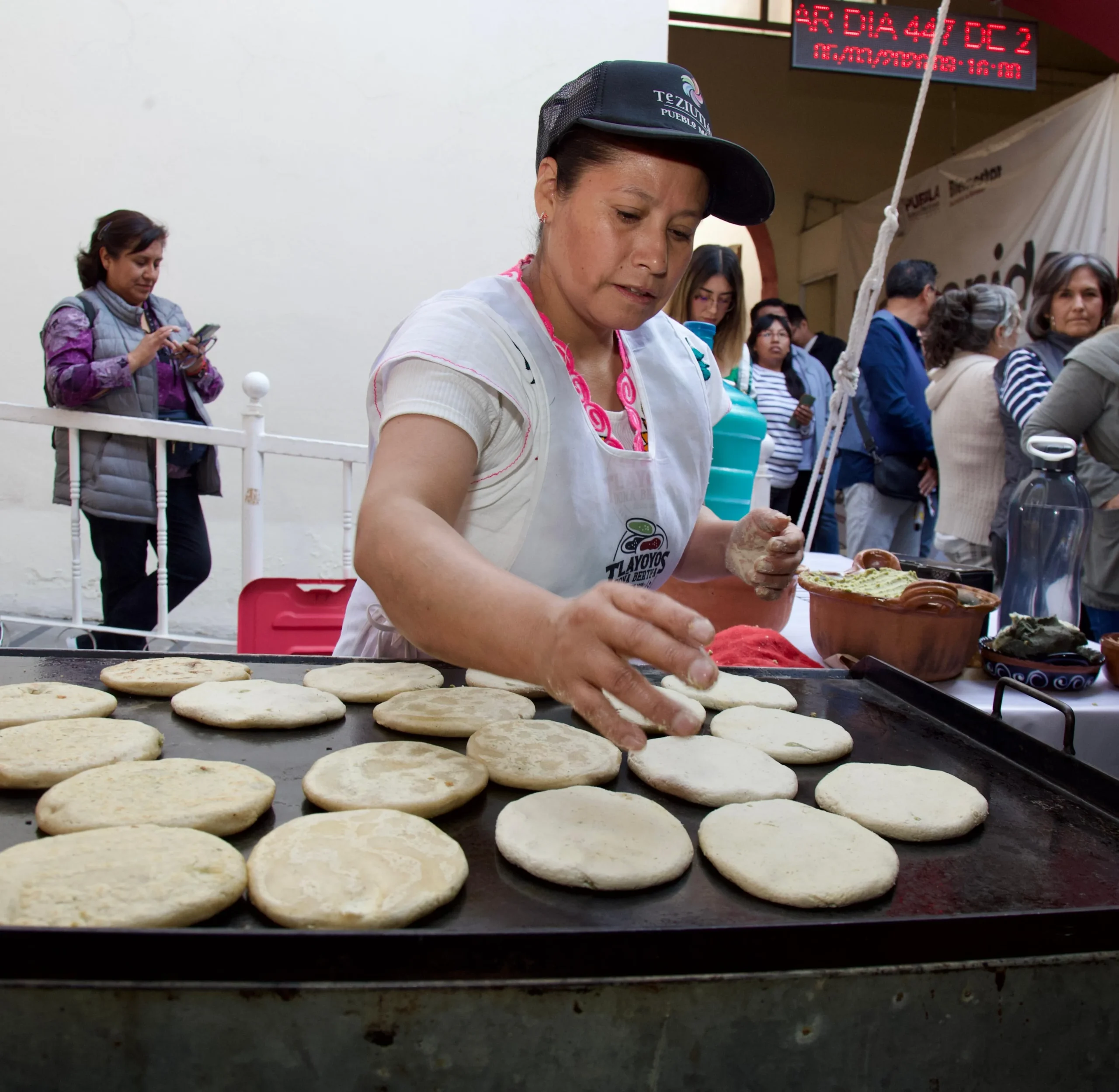 Arte, tradición y servicios para la ciudadanía en Jueves Cultural de Bienestar