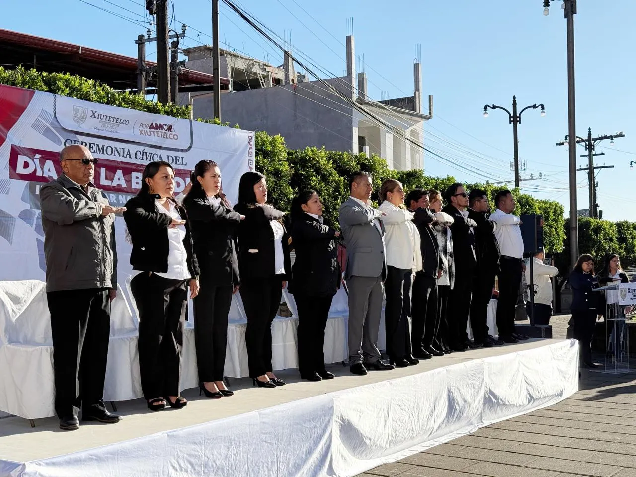 Con liderazgo y visión, Baltazar Narciso fortalece identidad y valores en el Día de la Bandera