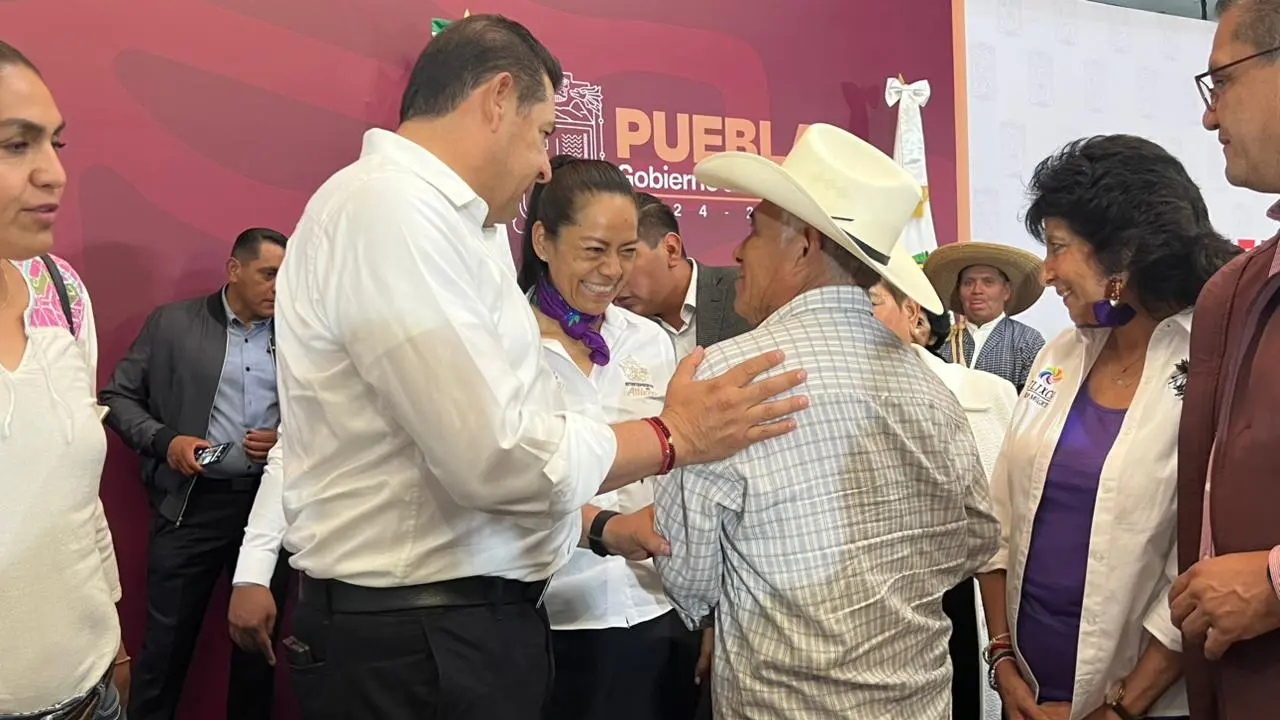 ATLIXCO, SEDE DE LA MAÑANERA ESTATAL Y JORNADA DE ATENCIÓN CIUDADANA ENCABEZADA POR ARIADNA AYALA
