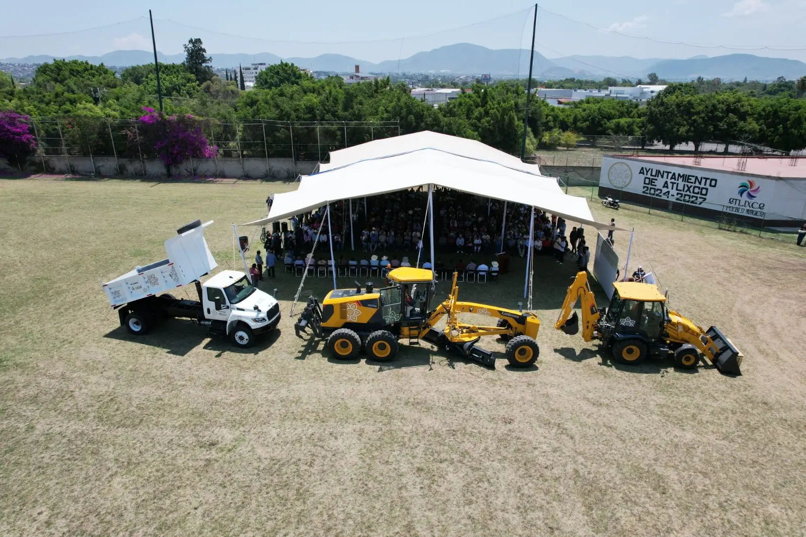 Ariadna Ayala brinda apoyo histórico al campo, productores y comunidades con entrega de maquinaria para Atlixco