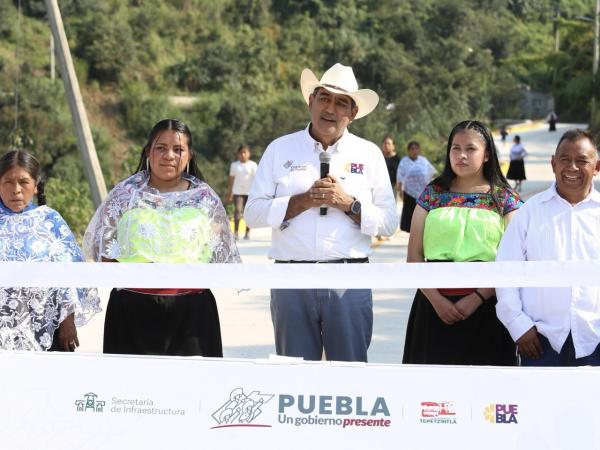 Mejora Gobierno de Sergio Salomón movilidad en 217 municipios de Puebla