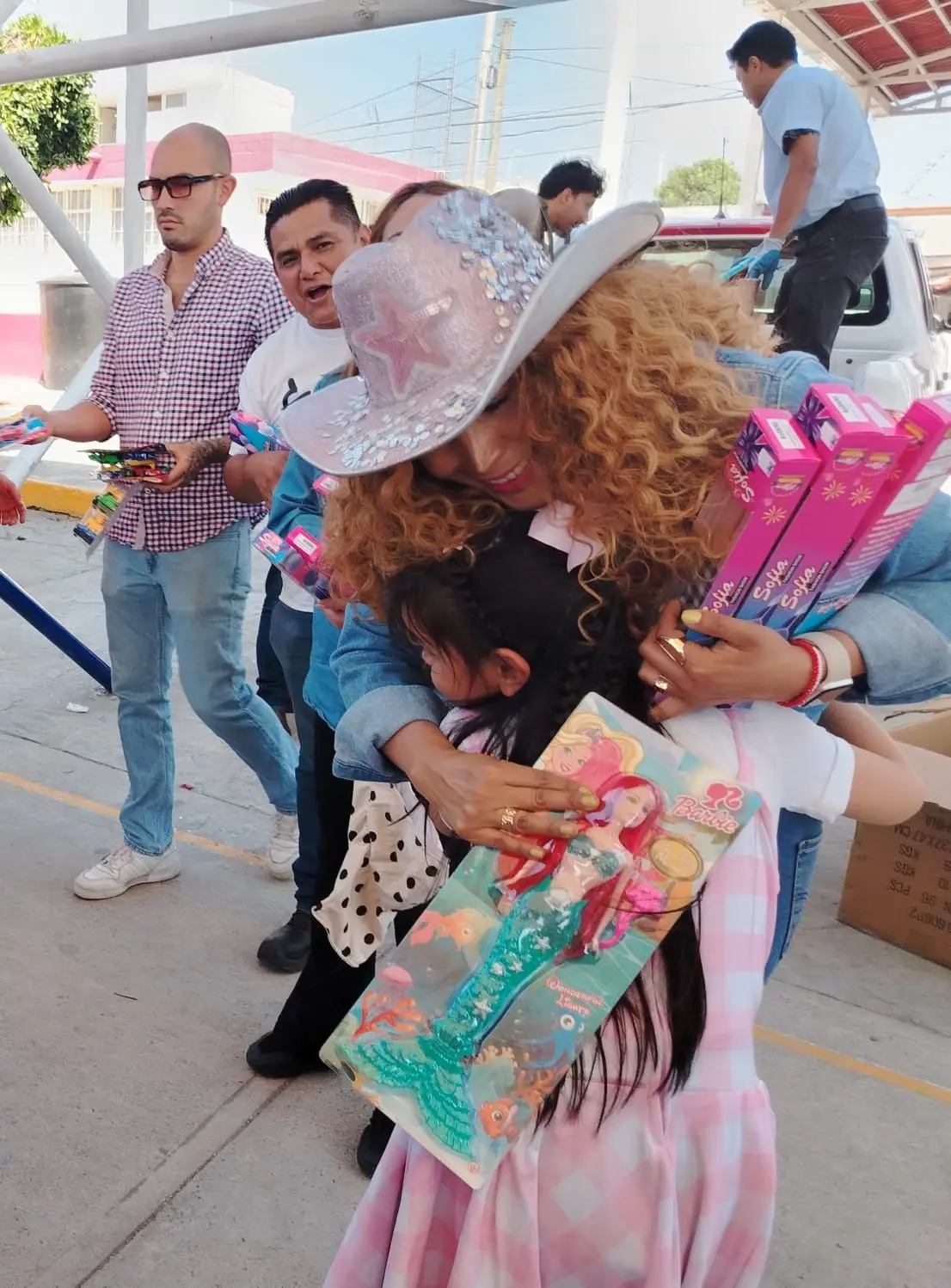 La Delegada de Leche para el Bienestar, Paola Ruiz, promueve el fortalecimiento del tejido social
