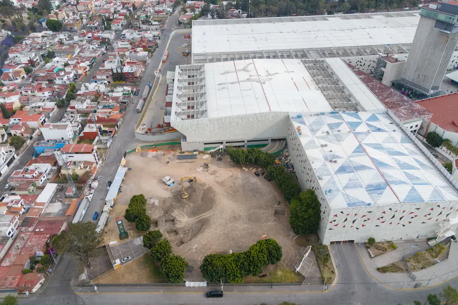 Se planea ampliar estacionamiento con hasta 300 cajones frente al Centro Expositor