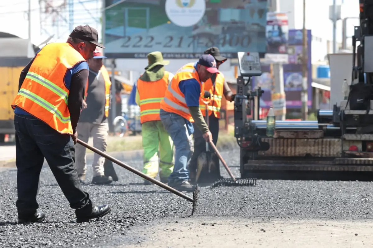 Gobierno del Estado proyecta pavimentar 15 mil calles al año