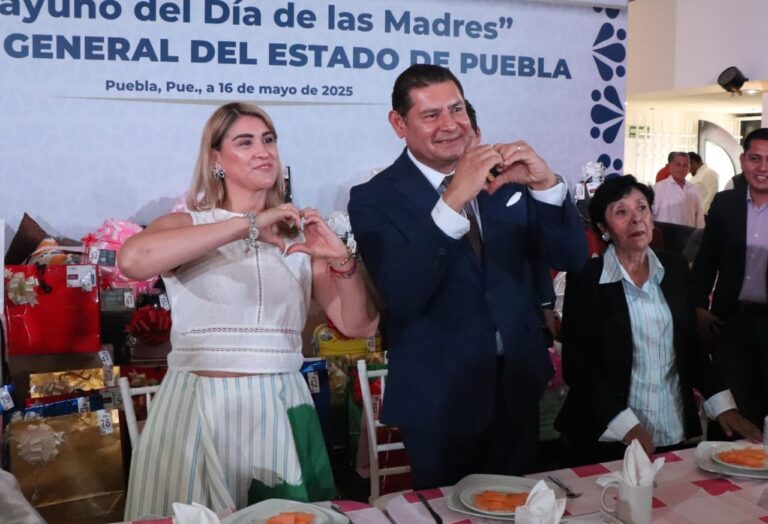 Reconocen el Gobernador y la Fiscal Idamis Pastor, labor de madres trabajadoras de la FGE