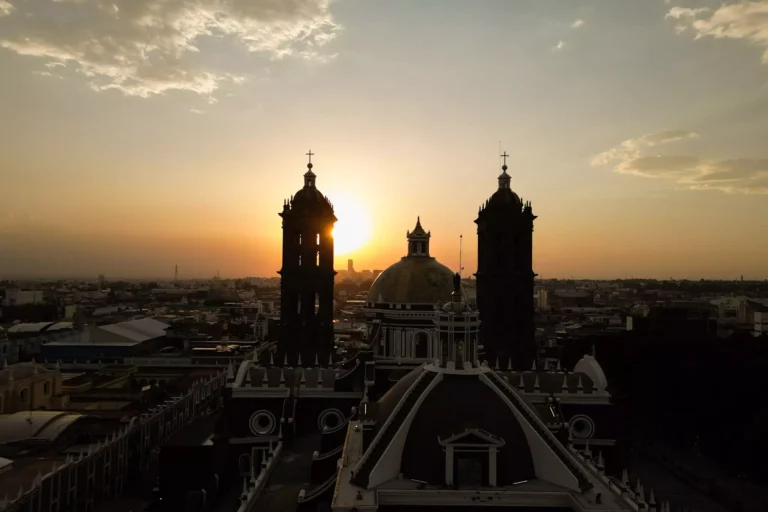 Puebla-catedral-de-puebla-historia-fundación