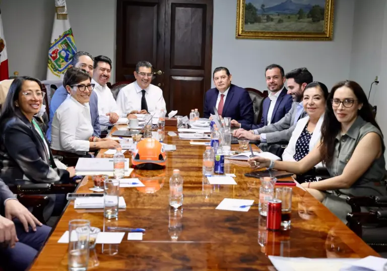 puebla-gobernador-de-puebla-alejandro-armenta-sergio-salomón
