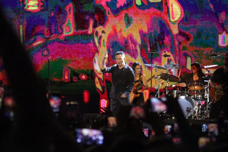Romántica velada con Alejandro Sanz en Feria de Puebla 2024