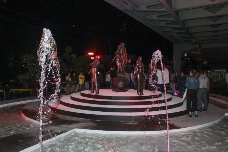 monumento-puebla-covid-19-adán-dominguez