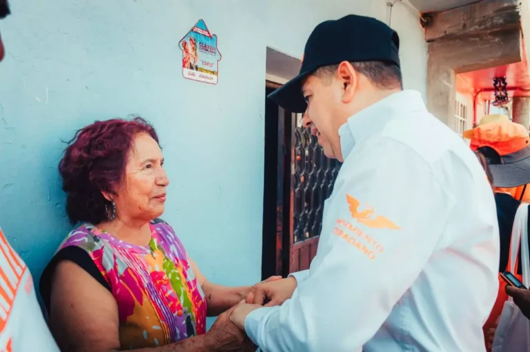 TEXMELUCAN YA ES NARANJA: ABRAHAM SALAZAR