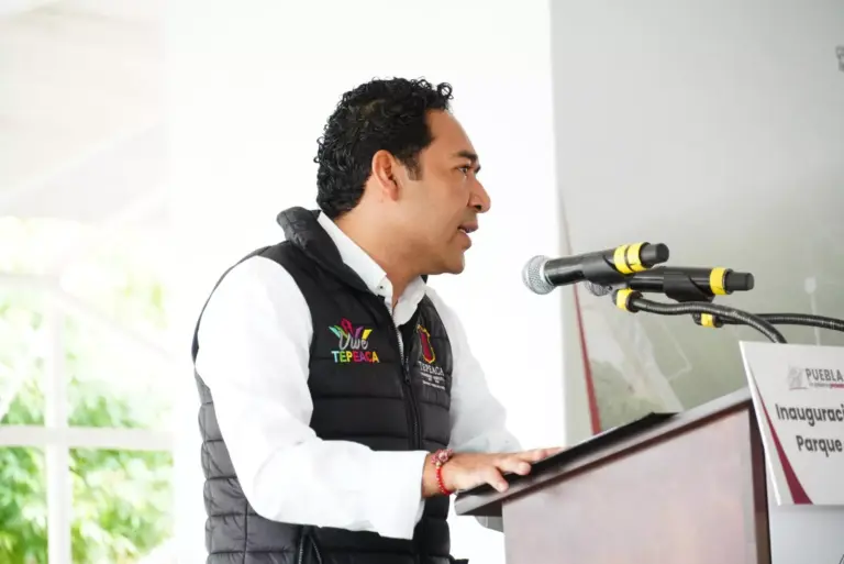 Inauguran Sergio Salomón y José Huerta el Parque de la Familia en Tepeaca