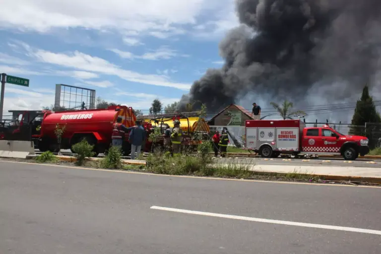 San-gregorio-atxompan-puebla-incendio-atlixco-carretera-federal