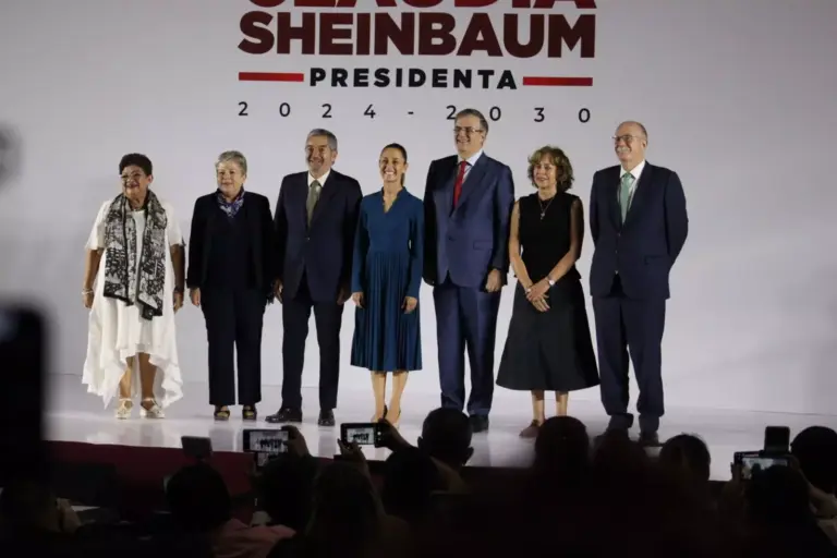 Claudia-Sheinbaum-presidenta-de-méxico-gobierno-federal-morena