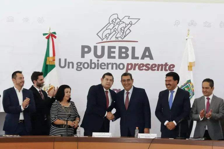 Inicia gobierno estatal proceso de transición; transformación en Puebla continuará: Sergio Salomón