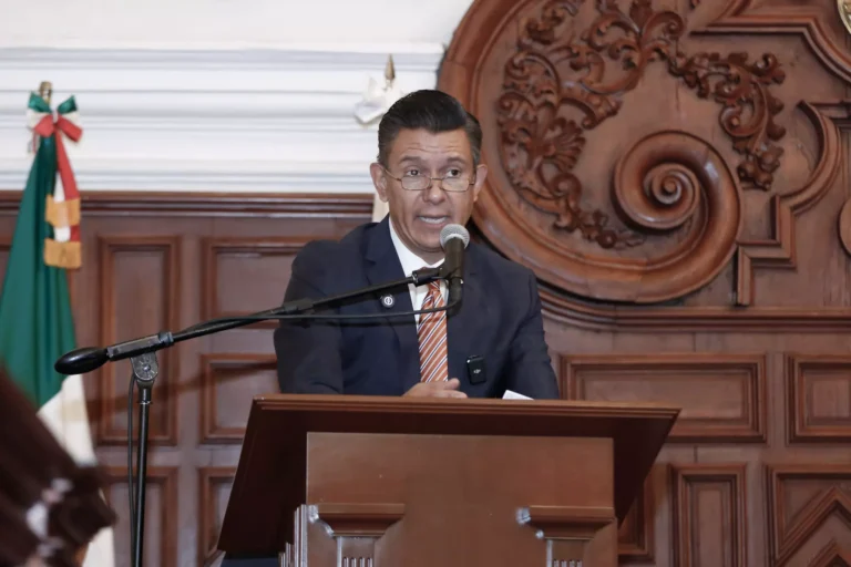 Presenta sus propuestas ante el Consejo Universitario el candidato a la alcaldía de Puebla por el Partido Movimiento Ciudadano