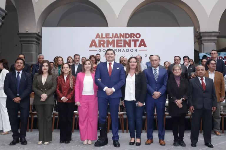 Alejandro-Armenta-presenta-nuevos-integrantes-que-formarán-parte-de-su-gabinete