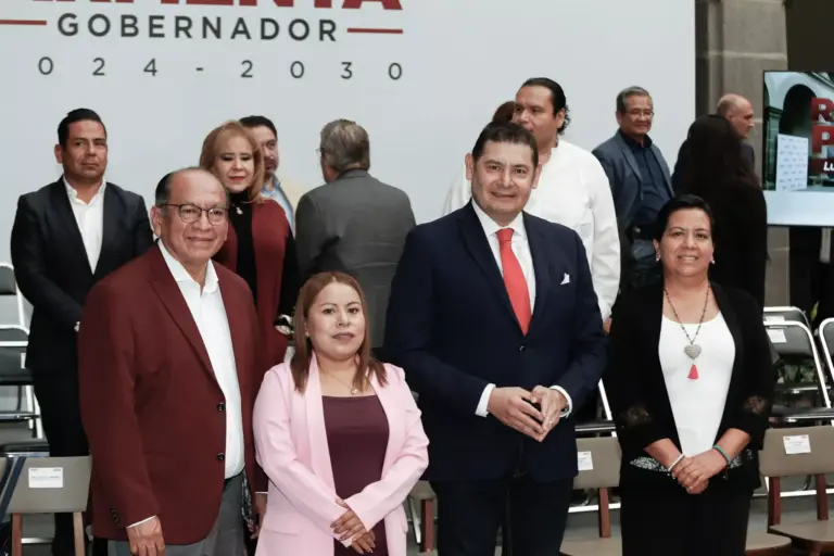Alejandro-Armenta-gobierno-de-puebla-presenta-parte-de-su-gabinete