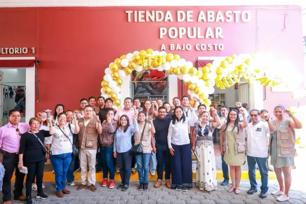 Ariadna Ayala celebra 4 años de la Tienda de Abasto Popular