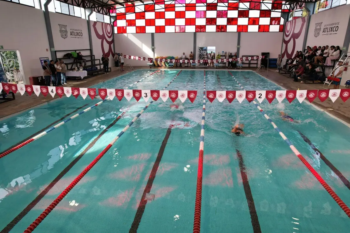 Ariadna Ayala impulsa el deporte en Atlixco con la Segunda Copa de Natación