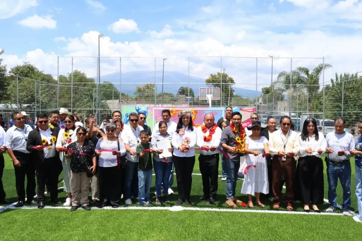 Atlixco invierte en infraestructura deportiva; Ariadna Ayala entrega multideportivo