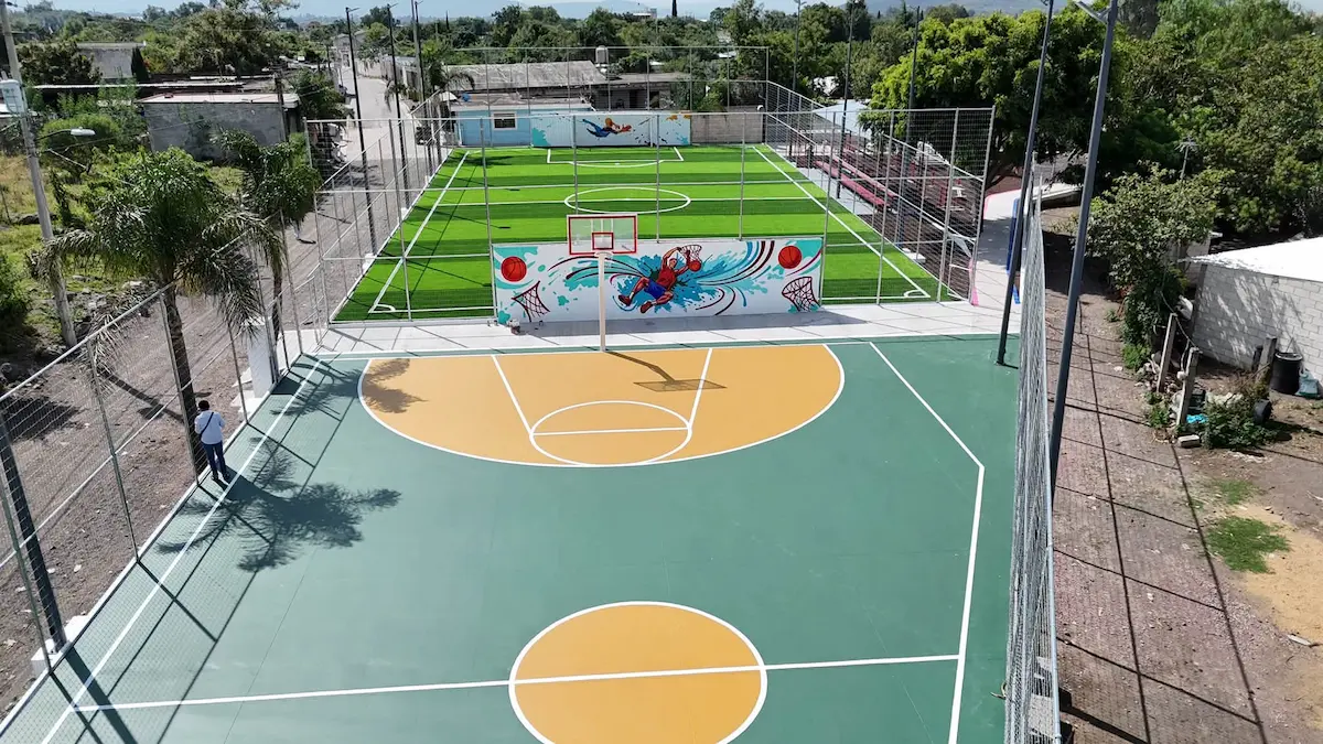 Atlixco invierte en infraestructura deportiva; Ariadna Ayala entrega multideportivo