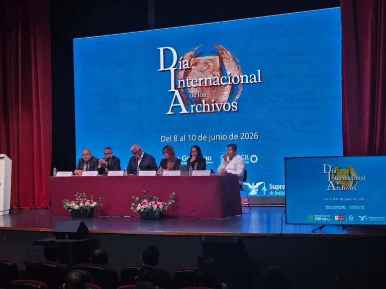 Atlixco preserva su historia; Ariadna Ayala recibe reconocimiento por destacado desarrollo archivístico