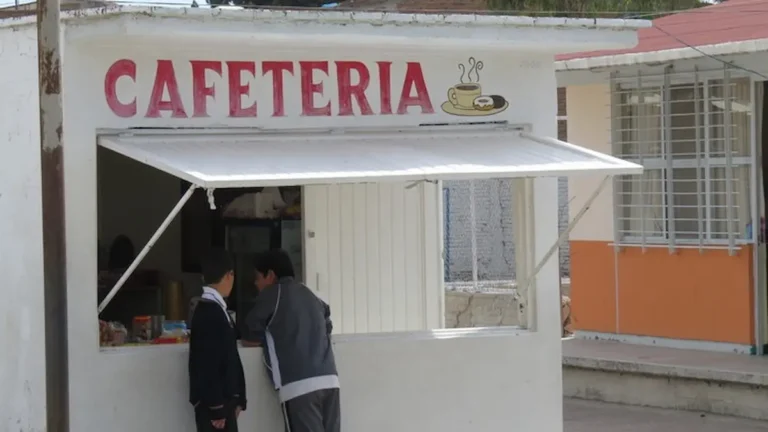 Tiendas escolares de Puebla ofrecerán productos de la marca Cinco de Mayo