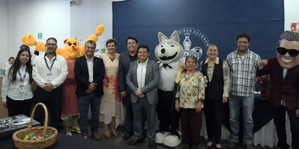 Celebra BUAP a jubiladas y jubilados universitarios