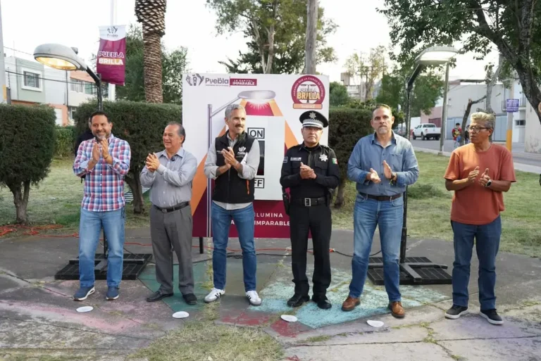 Con Puebla Brilla, Gobierno de Pepe Chedraui moderniza al 100 por ciento el alumbrado público en la colonia Reforma
