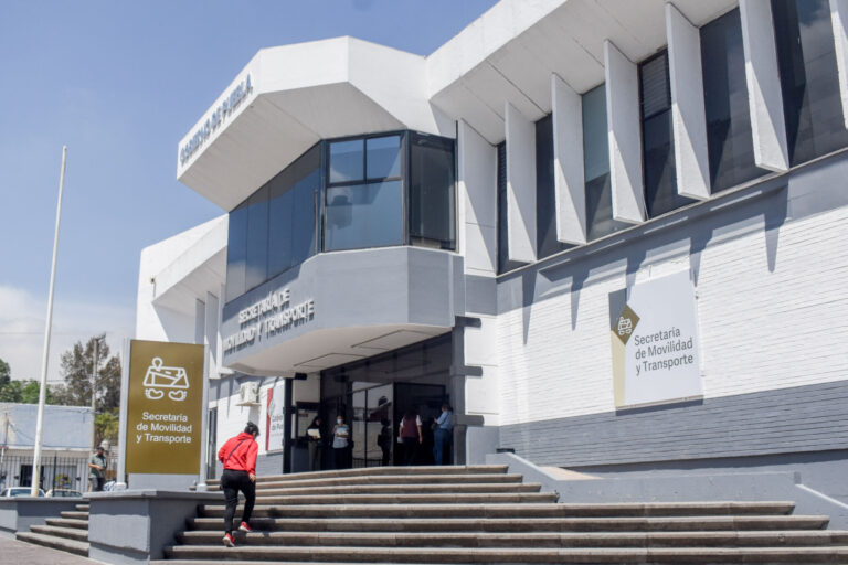 Garantiza gobierno estatal legalidad y transparencia en servicio de grúas y corralones
