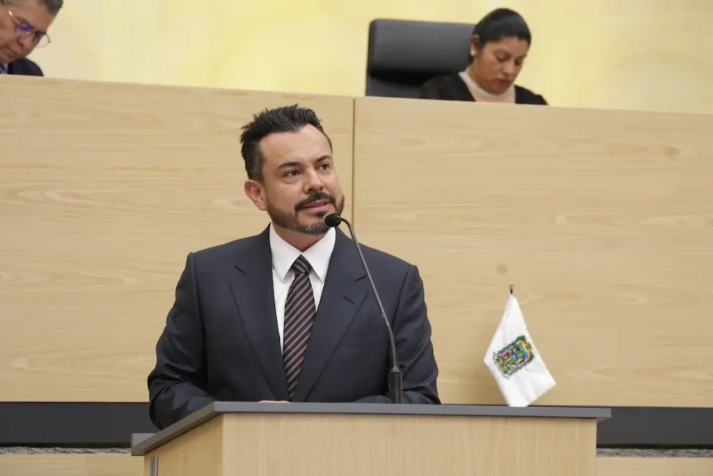 García Parra apuesta por el Cablebús; agilizará traslados