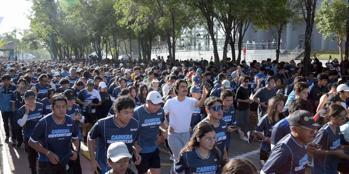Encabeza Rectora Lilia Cedillo Carrera Universitaria BUAP 2026