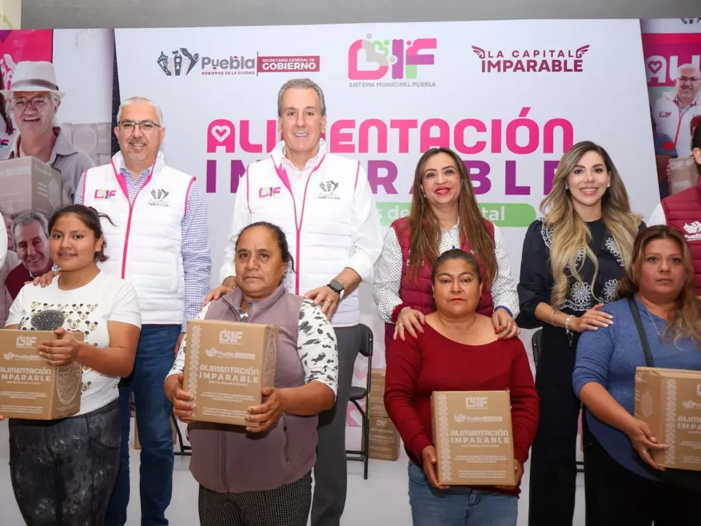 Fortalecen Pepe Chedraui y MariElise Budib seguridad alimentaria con entrega de despensas en San Francisco Totimehuacan