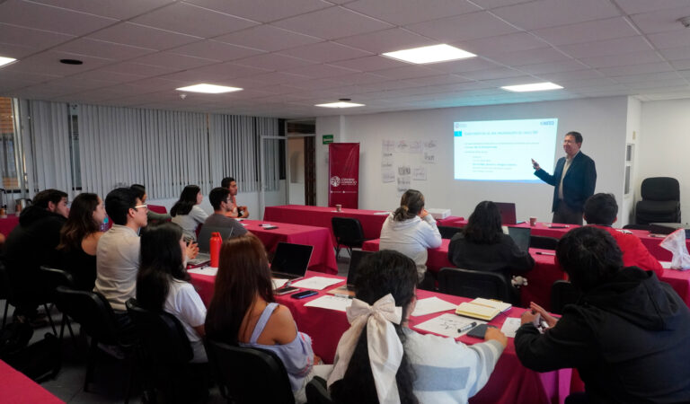 Mentorías de la Incubadora CANACO 2025