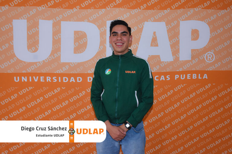 Estudiante de la UDLAP representa a México en la novena Muestra Ibérica de Artes Escénicas 2024 en España